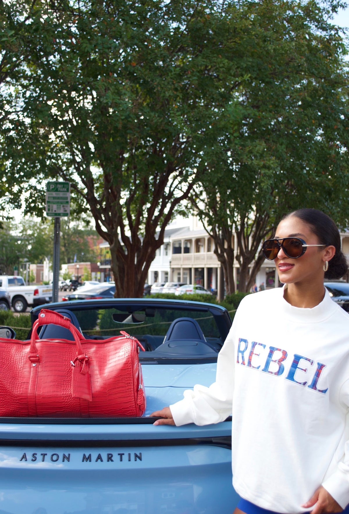Rebel Mockneck